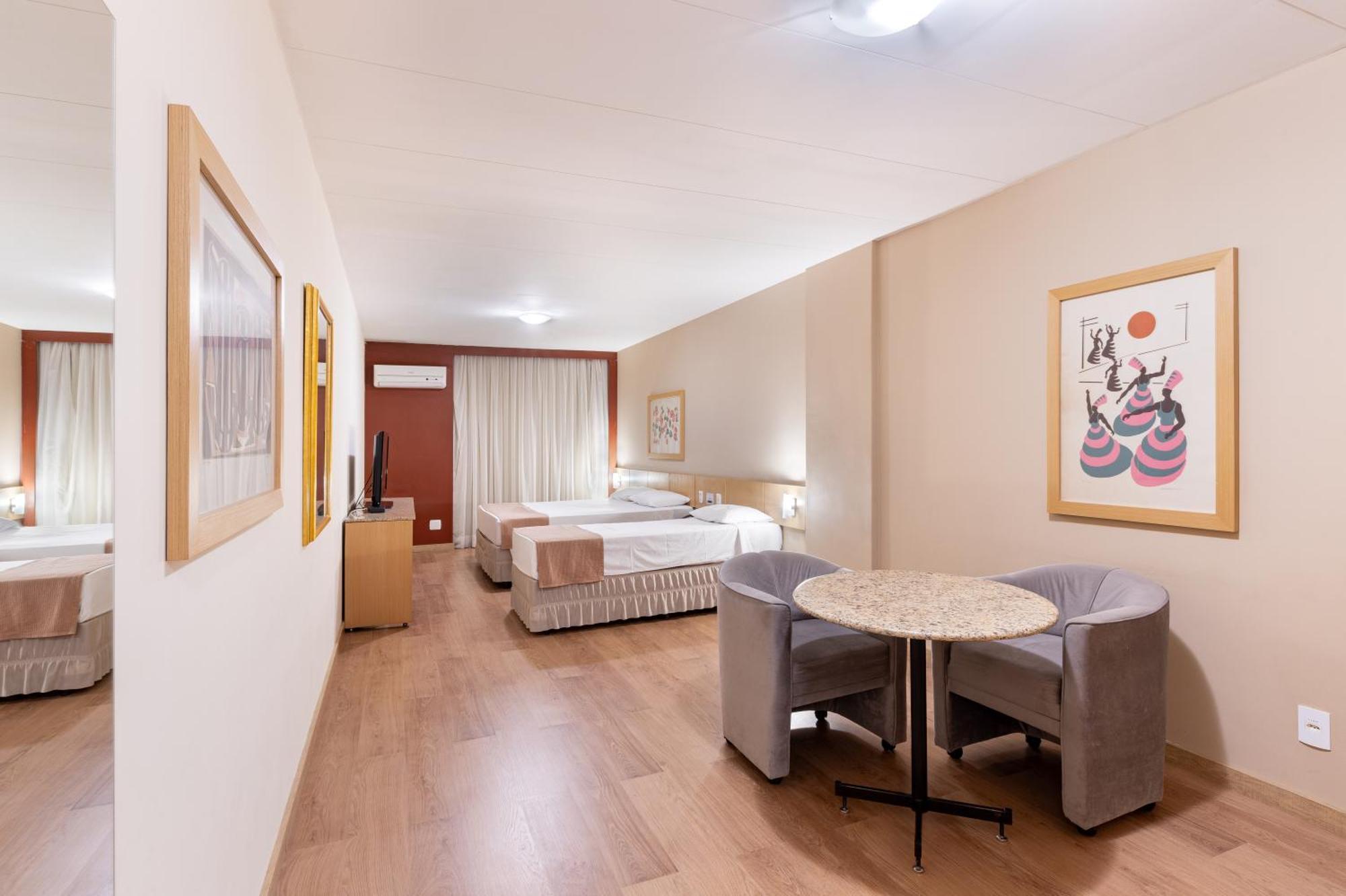 Luxury Twin Room,1552510108:JPEG